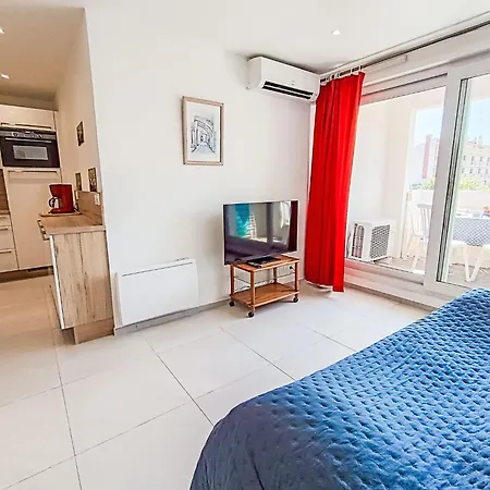 Apartman Le Vieux Port-2 By Interhome Saint-Raphaël