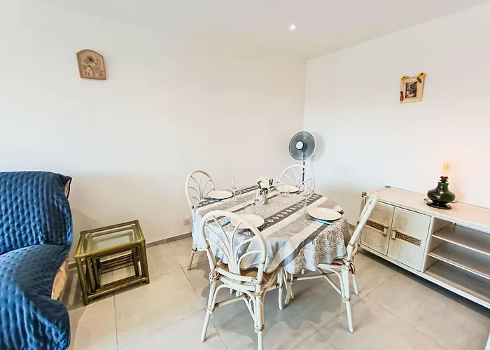 Le Vieux Port-2 By Interhome *