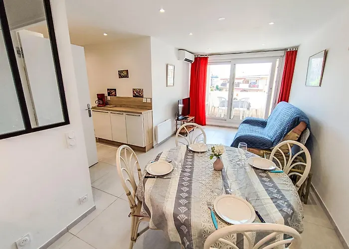 Le Vieux Port-2 By Interhome Daire Saint-Raphaël