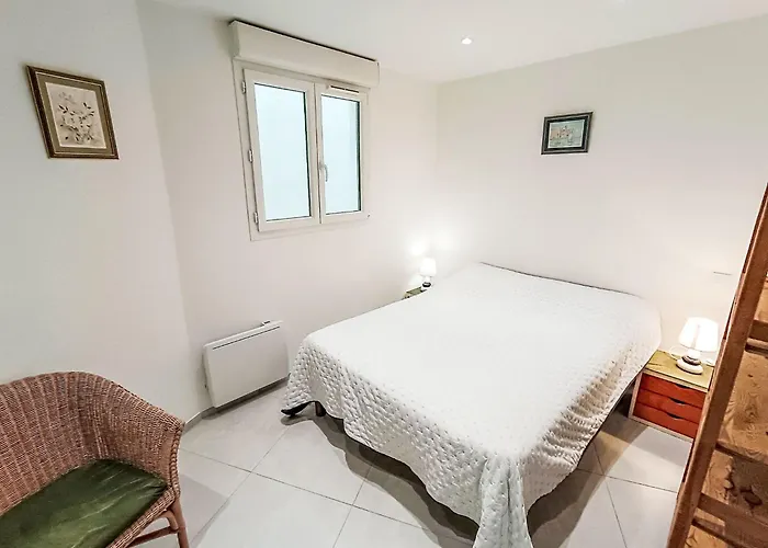 Le Vieux Port-2 By Interhome Saint-Raphaël